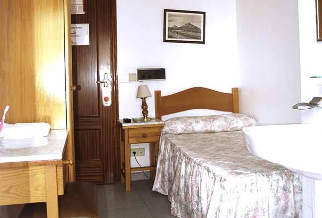 Hostal 3 De Noviembre Hotell Palencia Eksteriør bilde